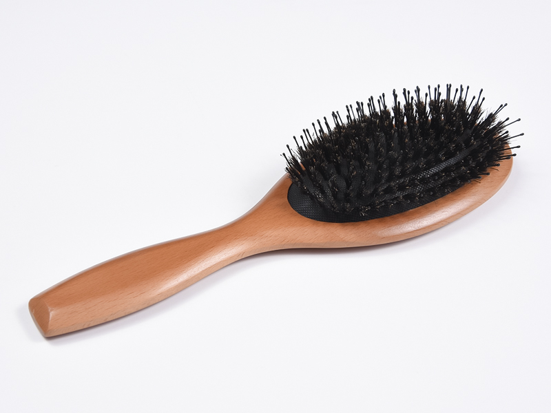 Escova de cabelo com remo de bambu e madeira mista