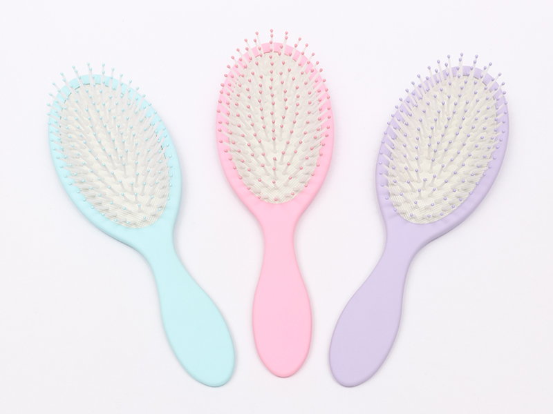 Escova desembaraçadora de silicone para massagem na cabeça