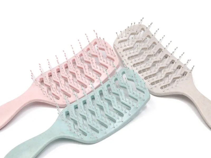 Escova de cabelo curvada para desembaraçar massagem colorida