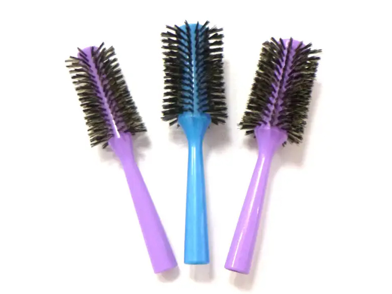 Escova de cabelo LG com cabo de plástico para secar cachos