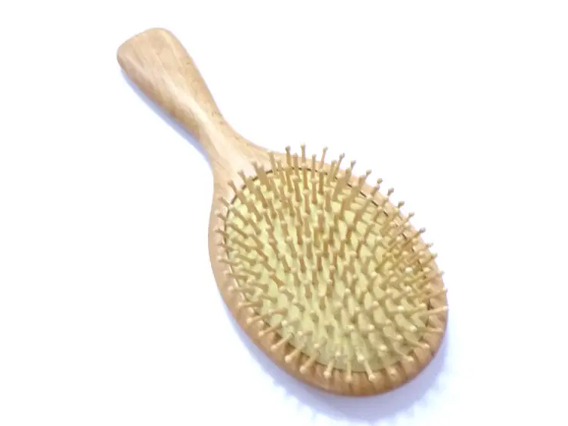 Escova de cabelo oval de cerdas de javali para desembaraçar madeira