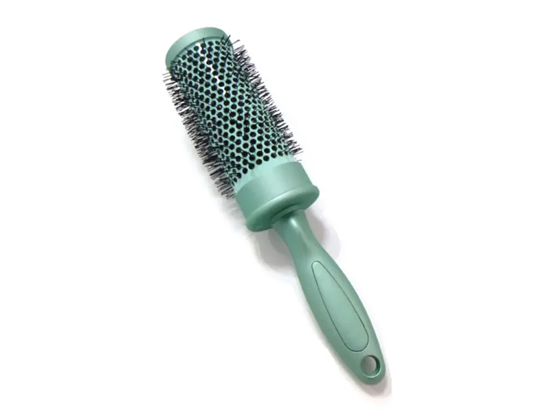 Escova de cabelo redonda com revestimento de borracha e toque suave