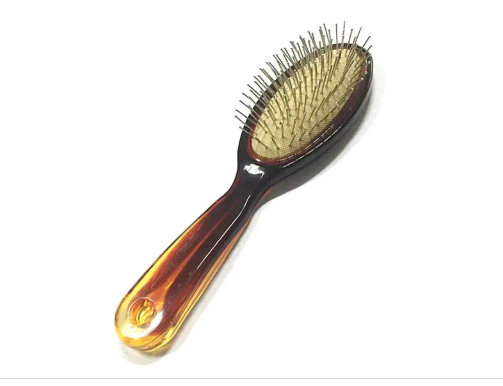 Uma escova desembaraçadora é boa para o cabelo e couro cabeludo?