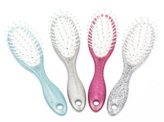 Como utilizar a escova de cabelo para massagem?